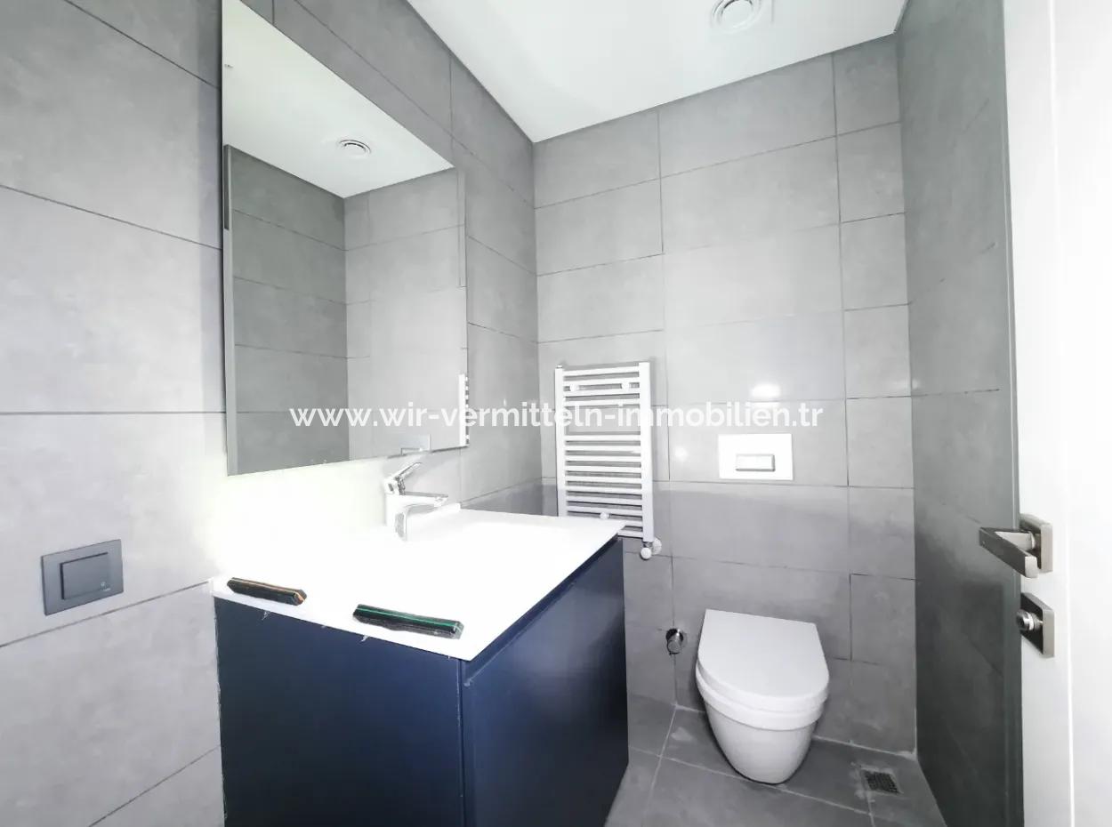 Beytepe İncek Bulvar Loft Satılık 3+1 110 M² 5.Kat Bulvar Manzaralı Daire