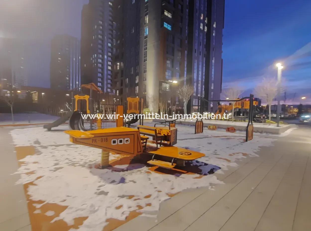 Beytepe İncek Bulvar Loft Satılık 3+1 110 M² 5.Kat Bulvar Manzaralı Daire