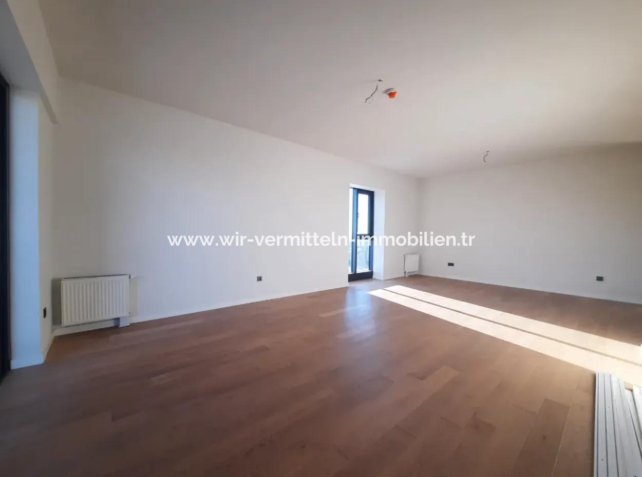 Beytepe İncek Bulvar Loft Satılık 3+1 130 M² 2.Kat Çayyolu Manzaralı Daire