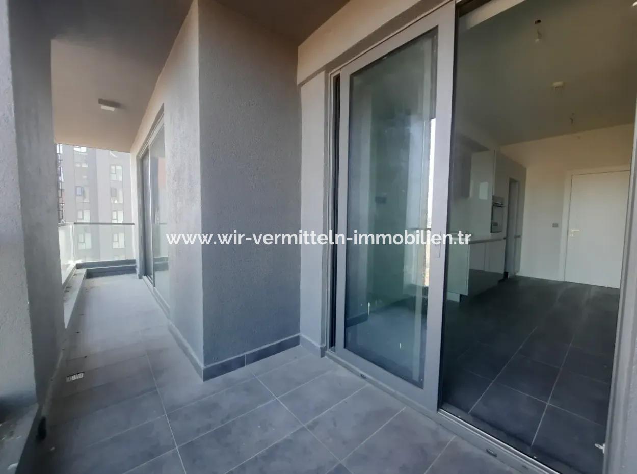 Beytepe İncek Bulvar Loft Satılık 3+1 130 M² 9.Kat Bulvar Manzaralı Daire