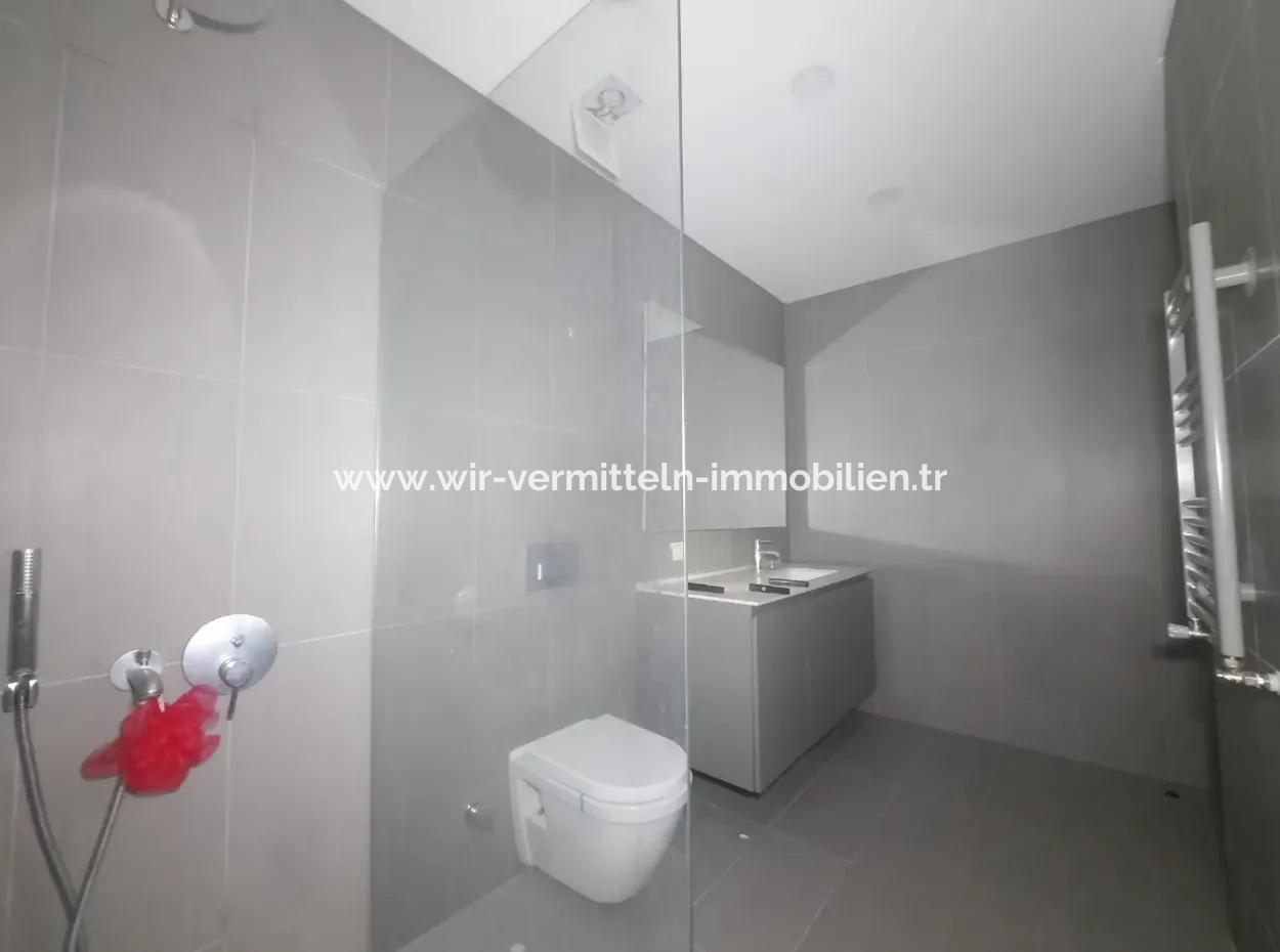 Krediye Uygun İncek Loft Satılık 2,5+1 Peyzaj Manzaralı 1.Kat Daire