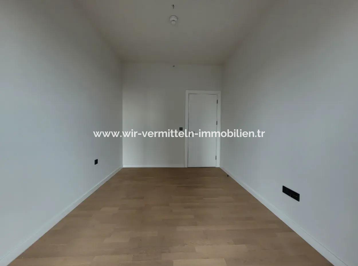 Beytepe İncek Bulvar Loft Satılık 3+1 110 M² 20.Kat Bulvar Manzaralı Daire