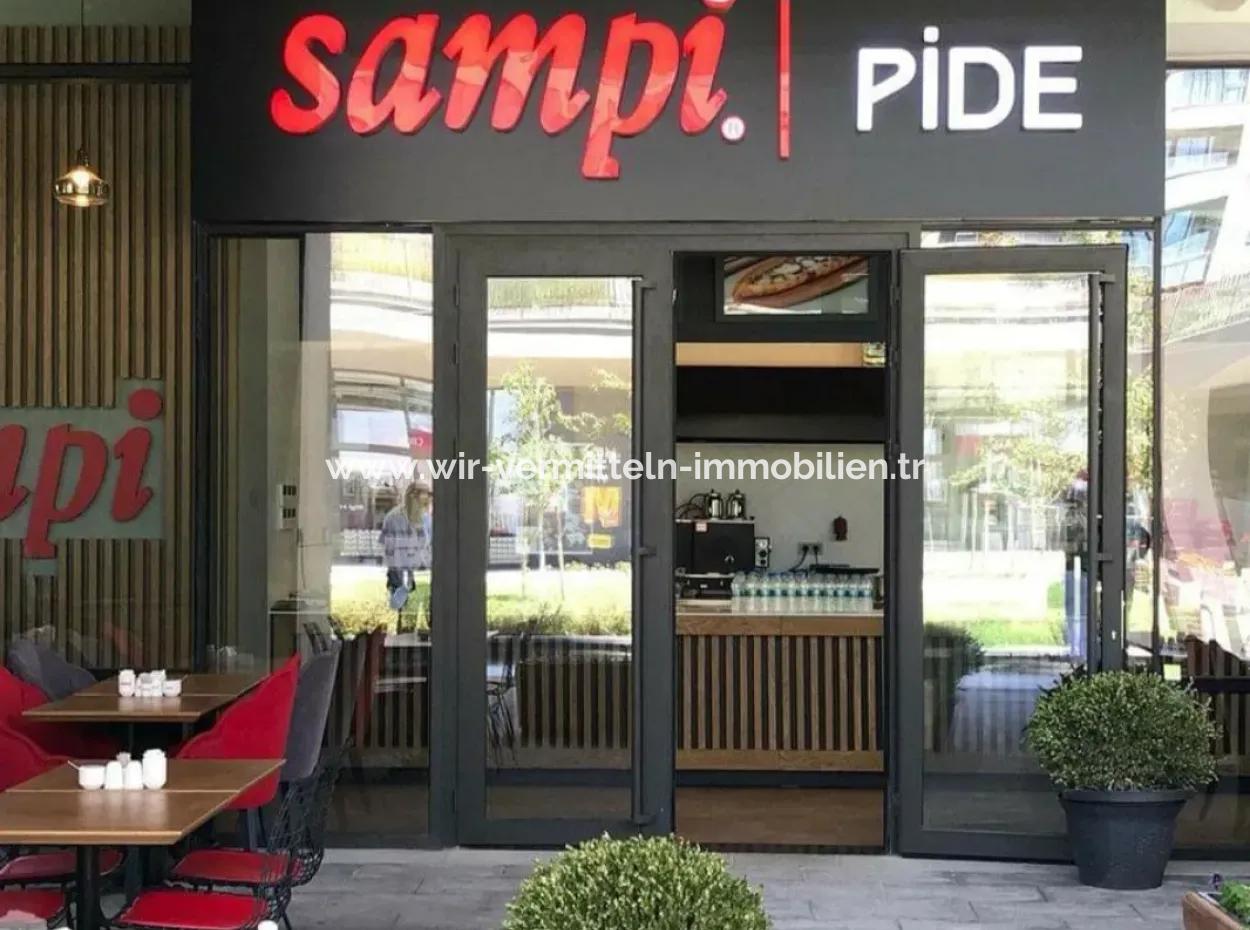 İncek Loft Satılık  5,5+1 Dubleks Göl Manzaralı 2.Kat Kiracısız Daire