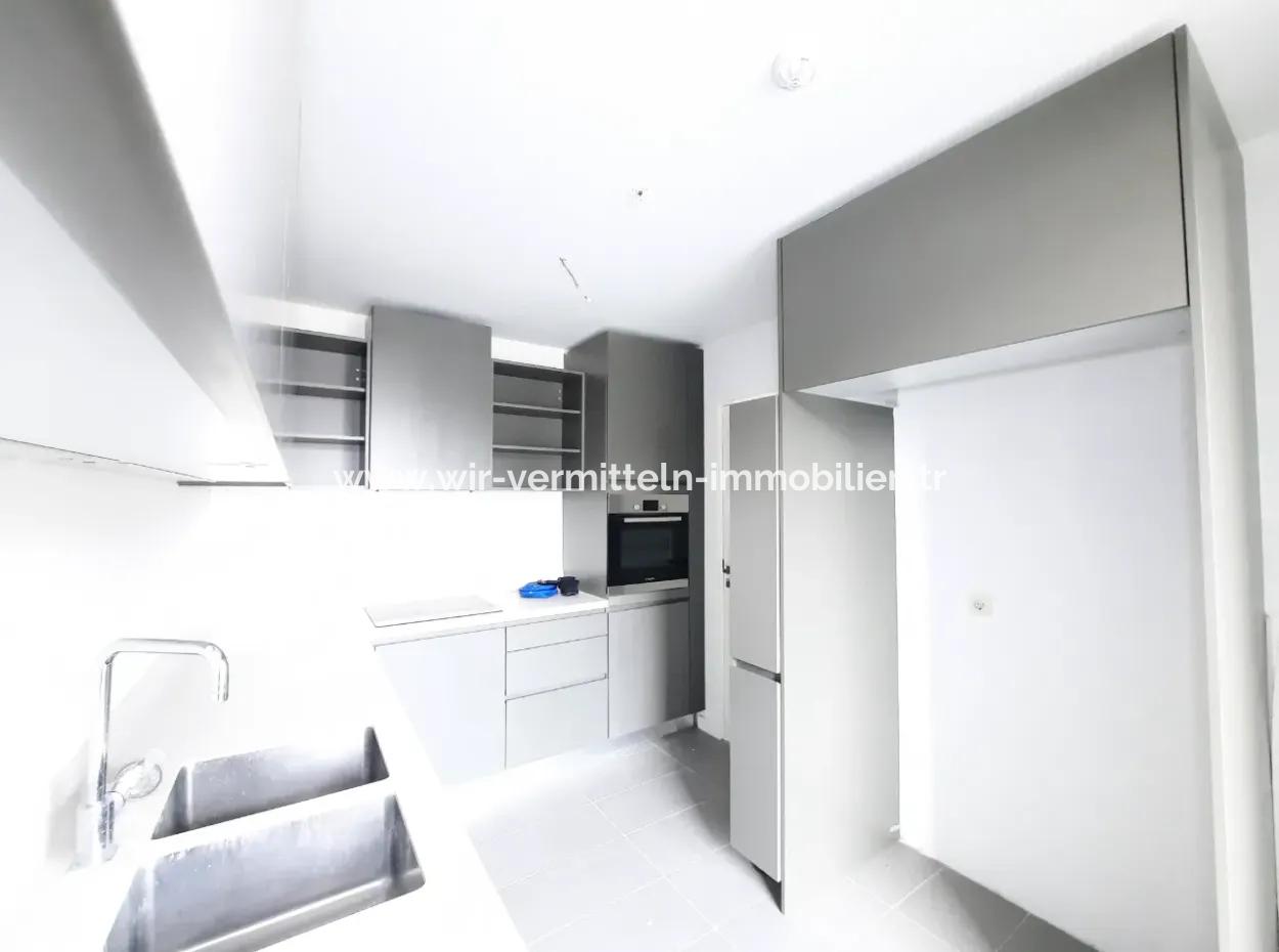 Boş Krediye Uygun İncek Loft Satılık  3+1 Dubleks Peyzaj Manzaralı 1.Kat Daire