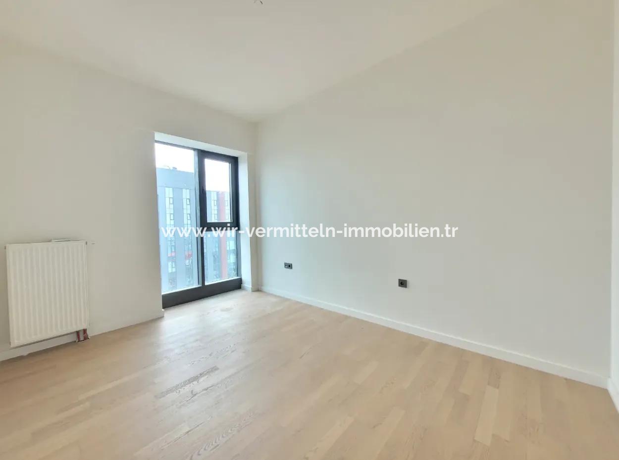 Boş Beytepe İncek Bulvar Loft Satılık 4+1 11.Kat Güney Cephe Daire