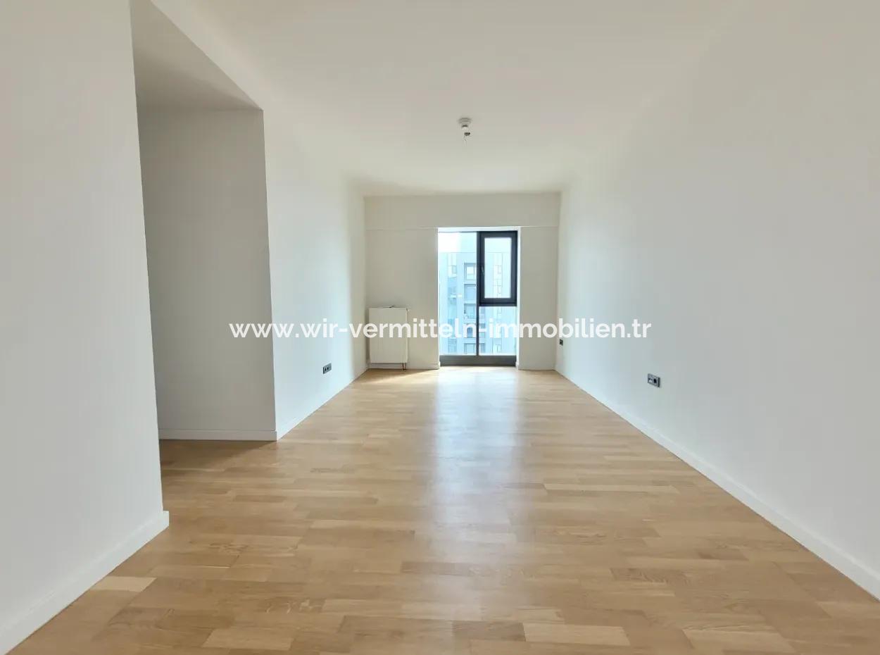 Boş Beytepe İncek Bulvar Loft Satılık 4+1 11.Kat Güney Cephe Daire