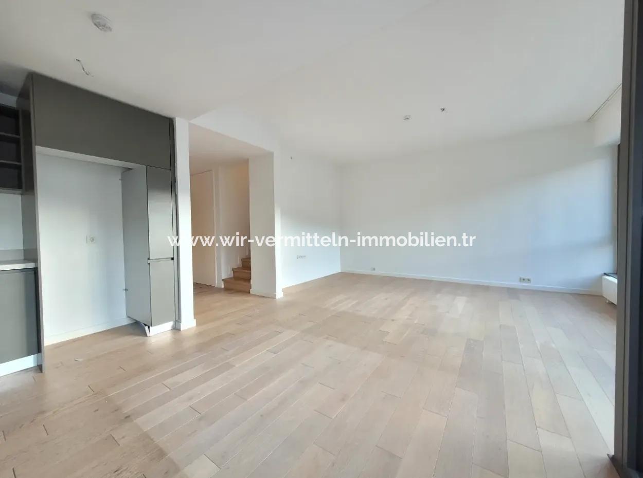 Kiracısız İncek Loft Satılık  2+1 Dubleks Şehir Manzaralı 2.Kat Daire