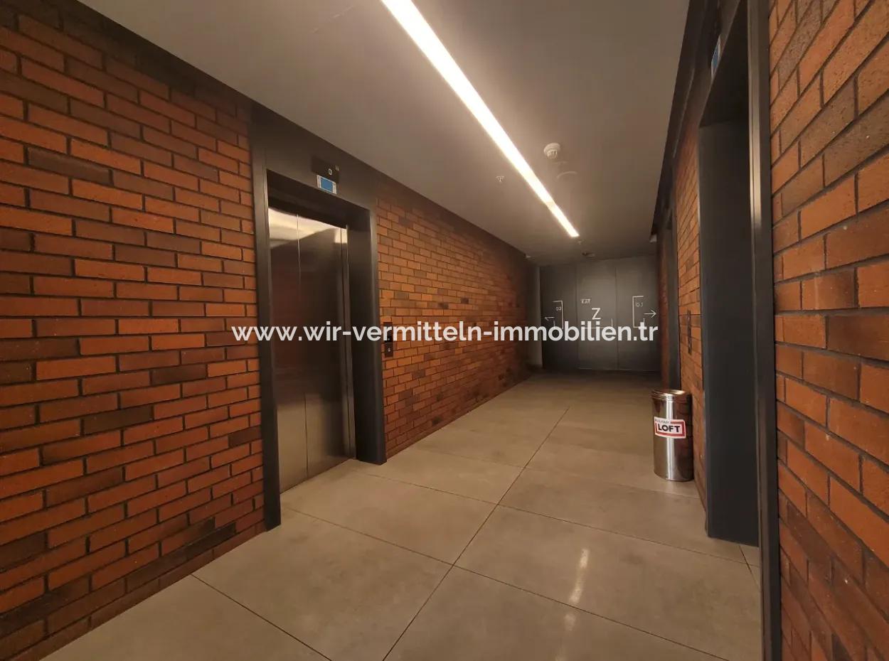 Vatandaşlığa Uygun Beytepe İncek Bulvar Loft Satılık 4+1 17.Kat Park Manzaralı Güney Cephe  Daire