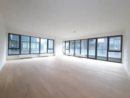 İncek Loft Satılık  4+1  Peyzaj Manzaralı  180 M² 2.Kat Daire