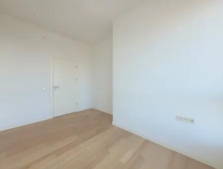 İncek Loft Kiralık 3+1 Şehir Manzaralı 19.Kat Daire