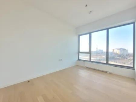 İncek Loft Kiralık 3+1 Şehir Manzaralı 19.Kat Daire