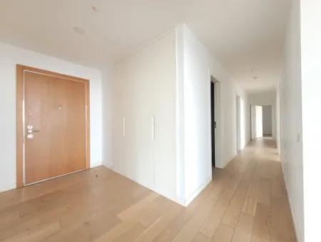 İncek Loft Satılık 3+1 110 M²  Peyzaj Manzaralı Daire