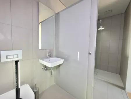Boş İncek Loft Kiralık  1+1 Göl Manzaralı 11.Kat Daire