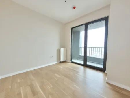 İncek Loft Satılık  2+1 85 M² 22.Kat Mogan Cephe Daire