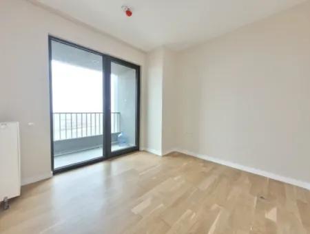 İncek Loft Satılık  2+1 85 M² 22.Kat Mogan Cephe Daire