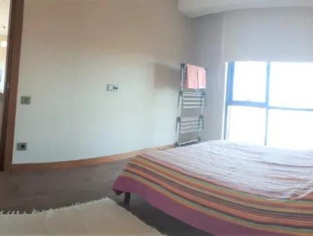 Lüks Eşyalı  İncek Prestij Satılık  1+1 62 M² 15.Kat Daire
