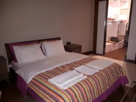 Lüks Eşyalı  İncek Prestij Satılık  1+1 62 M² 15.Kat Daire