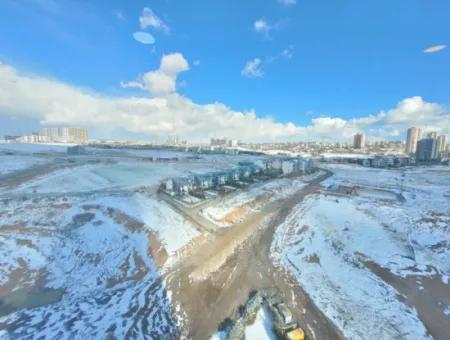 Boş Lüks Eşyalı  İncek Prestij Kiralık  1+1 62 M² 18.Kat Daire