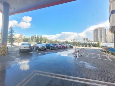 Boş Lüks Eşyalı  İncek Prestij Kiralık  1+1 62 M² 18.Kat Daire