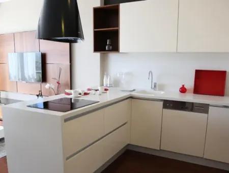İncek Prestij Satılık  1+1 62 M² Kartal Yuvası 43.Kat Daire