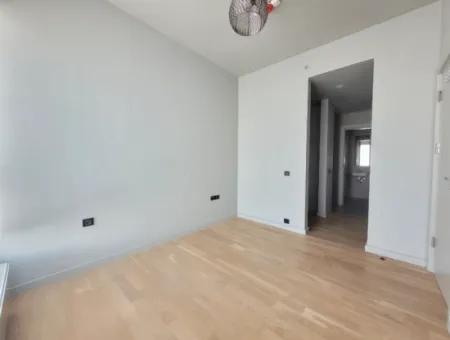 İncek Loft Satılık 1+1 Şehir Manzaralı 14.Kat Daire
