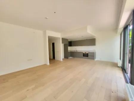 Boş Faturalı İncek Loft Satılık  2+1 Bahçe Dubleks Şehir Manzaralı Daire