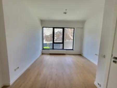 Boş Faturalı İncek Loft Satılık  2+1 Bahçe Dubleks Şehir Manzaralı Daire