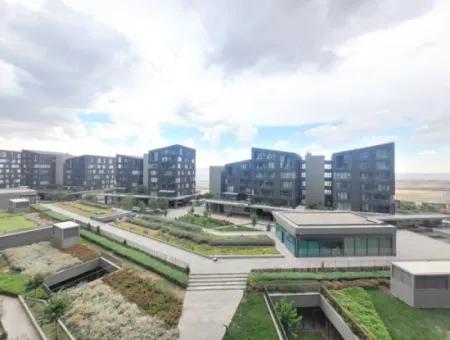 Boş Krediye Uygun İncek Loft Satılık  Teraslı 4+1  Peyzaj Manzaralı 137 M² 4.Kat Daire