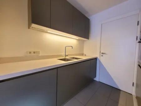 İncek Loft Satılık Teraslı  3+1 Şehir Manzaralı 3.Kat Daire