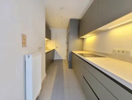 İncek Loft Satılık Teraslı  3+1 Şehir Manzaralı 3.Kat Daire