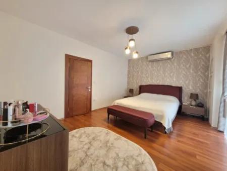 Vatandaşlığa Uygun Bursa Nilüfer Konak Mah. 340 M ² Panoramik Manzaralı Tam Müstakil Dubleks Satılık Villa