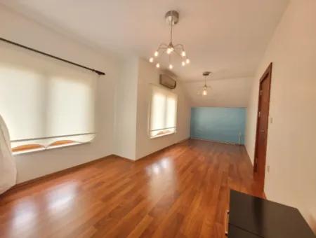 Vatandaşlığa Uygun Bursa Nilüfer Konak Mah. 340 M ² Panoramik Manzaralı Tam Müstakil Dubleks Satılık Villa