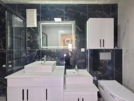 Vatandaşlığa Uygun Ankara Gölbaşı Bahçelievler Mah. 200 M ² Park Manzaralı Arakat Lüks Satılık Daire