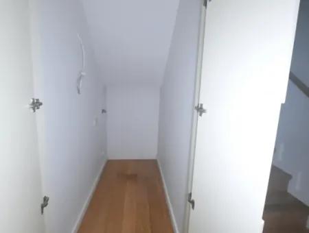 Krediye Uygun İncek Loft Satılık  2+1 Dubleks Şehir Manzaralı 2.Kat Daire