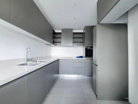 Krediye Uygun İncek Loft Satılık  3+1 Dubleks Peyzaj Manzaralı 1.Kat Daire