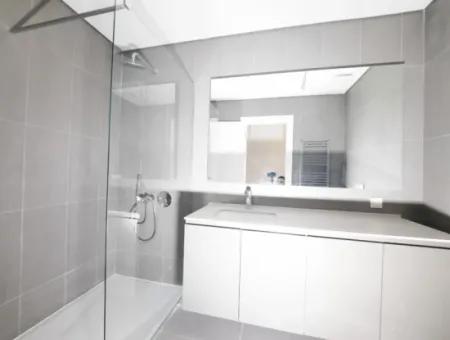 İncek Loft Satılık  4+1  Peyzaj Manzaralı  180 M² 2.Kat Daire