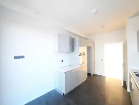 Kiracısız Beytepe İncek Bulvar Loft Satılık 3+1 130 M² 17.Kat Mogan Manzaralı Güney Cephe Daire