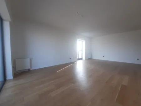 Beytepe İncek Bulvar Loft Satılık 3+1 130 M² 23.Kat Bulvar Manzaralı Daire