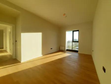Beytepe İncek Bulvar Loft Satılık 3+1 130 M² 17.Kat Bulvar Manzaralı Daire