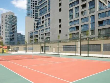 Boş Faturalı İncek Loft Satılık  2+1 Bahçe Dubleks Şehir Manzaralı Daire